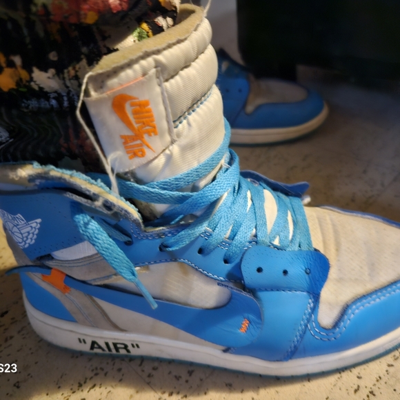 off white Jordan 1 85s.killer kicks. - Picture 3 of 3